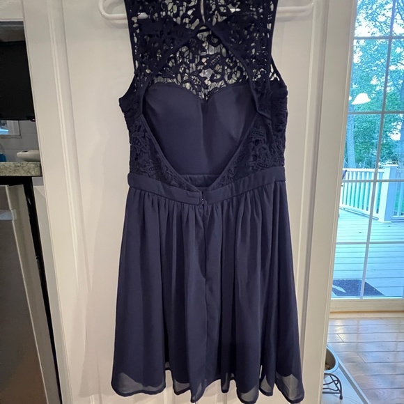 Lulus Navy Dress size Medium - Picture 2 of 7